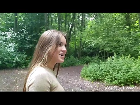 ❤️ Evelini sem predlagal, da bi seksala na javnem mestu! Rekla je da. Potem sem jo zajebal v rit in ji naredil spermo v usta. Nato se je posrkala. ️ Porno vk na porno sl.eviewporn.ru ❌❤